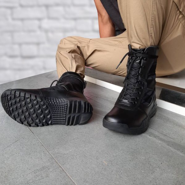 รองเท้า CQB A4.2