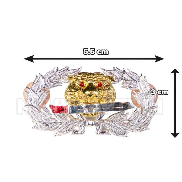 Alternative view of เครื่องหมายเสือคาบดาบ แบบเข็มหมุด